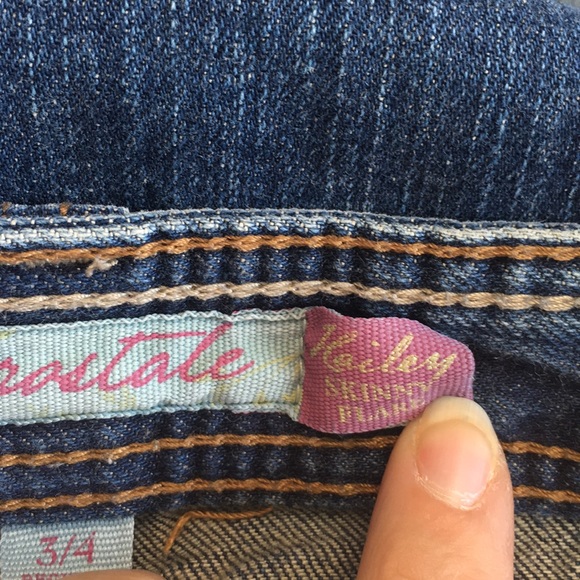 Aeropostale Kailey Skinny Flare Jeans - Picture 4 of 5